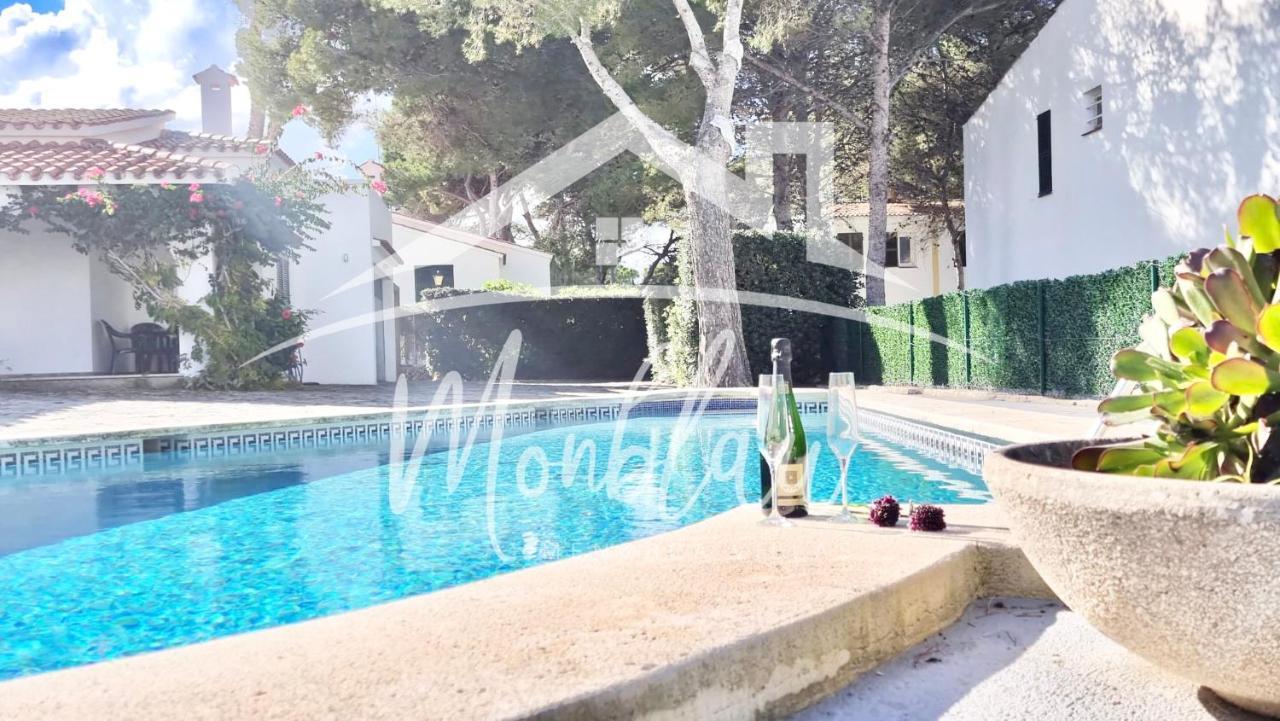 Villa Lorenzo Cala Blanca  Exterior foto